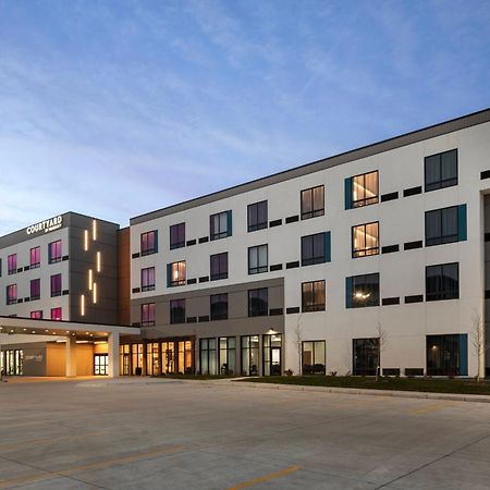 Courtyard By Marriott Bettendorf Exterior photo