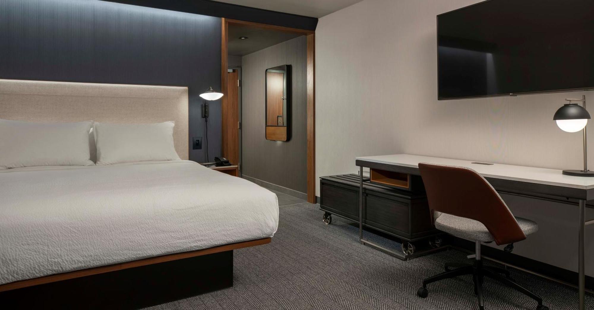 Courtyard By Marriott Bettendorf Exterior photo